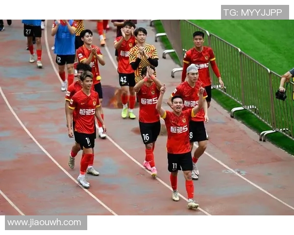 广州乒乓球队战术争议引发热议球迷与专家各执己见探讨未来发展方向